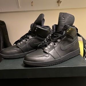 brand new Jordan X comme de garçon black high shoe size 11